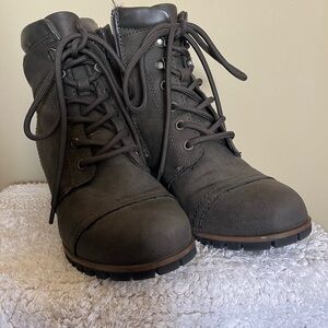 Brown Lace Up Boots with Textured Leather and Padded Ankle